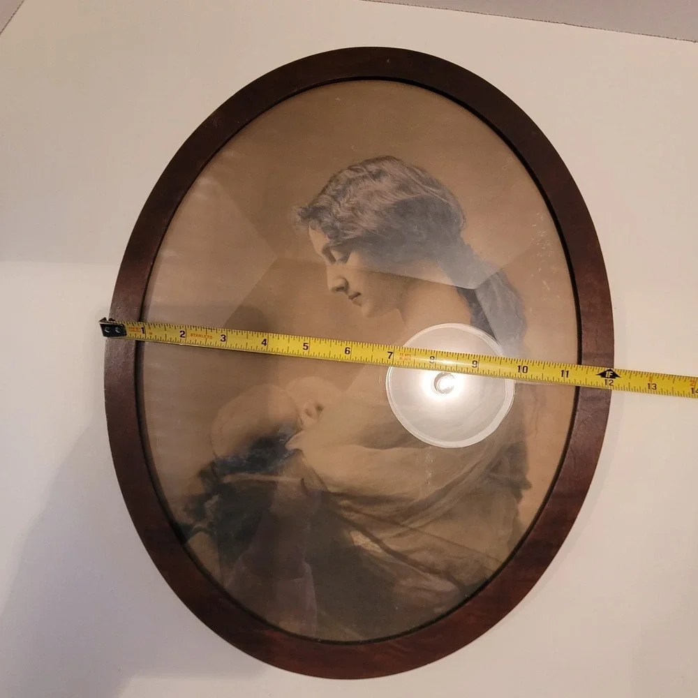 VTG Victorian Oval Picture Frame With Glass Of Mother And Baby Nursery Room